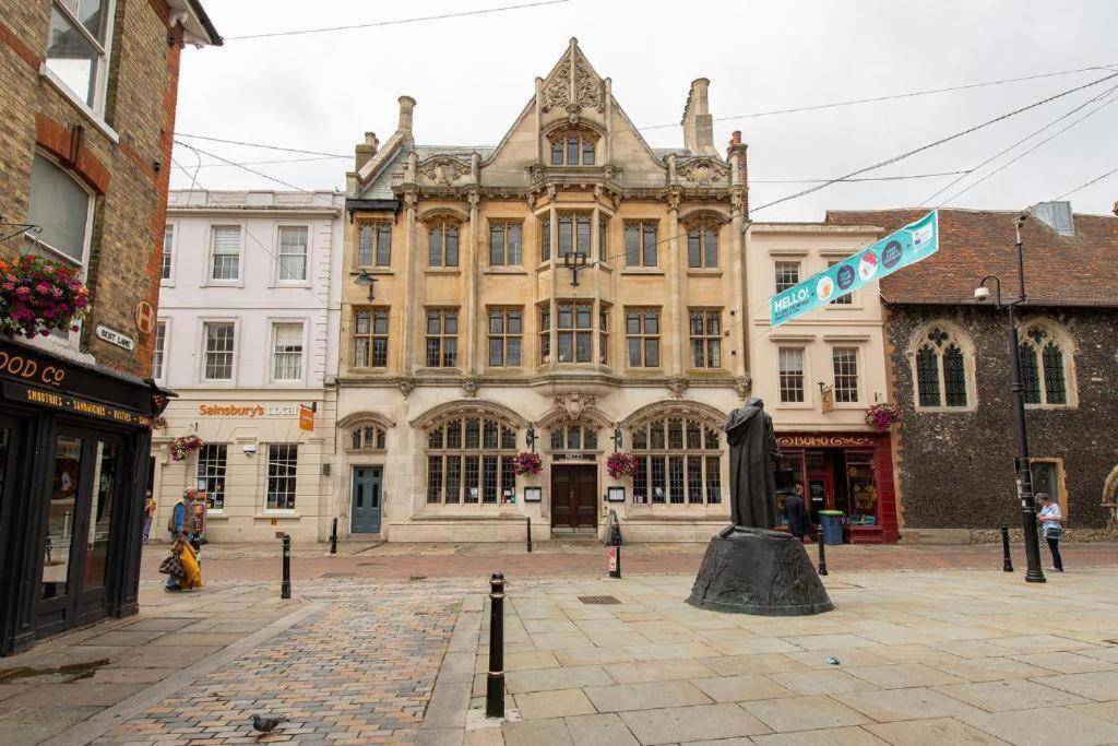 The Most Central Apartment In Canterbury Stunning Interiors, Fully Equipped, City Views And Free Wifi! Ngoại thất bức ảnh